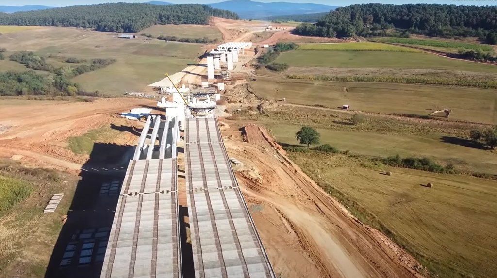 IMAGINI spectaculoase de pe Autostrada Transilvania cu 11 km de viaducte construite de UMB