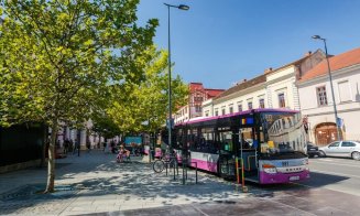 Aproape 6.000 de copii din zona metropolitană vin la școală în Cluj-Napoca. Ce spune primarul Boc despre culoarele speciale pentru mașinile părinților