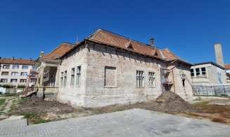 Conacul Szentkereszty – Bethlen din Cluj, reabilitat cu bani din PNRR. Se lucrează deja la obiectivul de patrimoniu