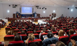 ”Zilele Bobocilor” și activități de integrare, la UMF ”Iuliu Hațieganu”. Studenții internaționali descoperă Clujul multicultural
