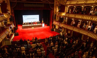 Peste 1500 farmaciști, profesori universitari, experți în sănătate, la Cluj-Napoca