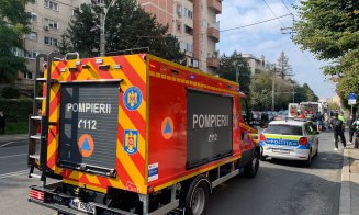 Accident în Cluj-Napoca. Un motociclist a fost dus la spital