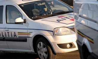 Tragedie într-o familie! O fată de 13 ani a fost găsită inconștientă în baie și apoi a murit/ Ce spun polițiștii