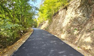 Asfalt pe un drum județean dintr-o zonă pitorească a Clujului! Peisajele sunt splendide
