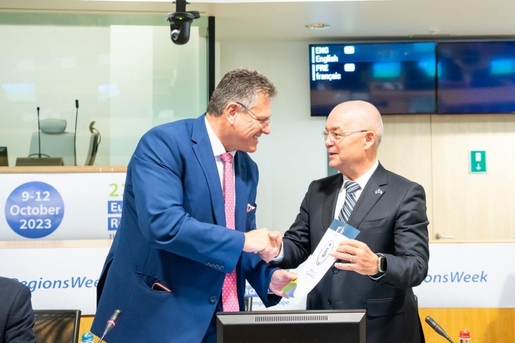 Primarul Boc, despre premiul primit de la UE: „Clujul este la masa celor care contează și dau tonul în Europa”