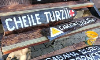 Salvamontiștii clujeni au pus la punct indicatoarele de pe traseele din Cheile Turzii