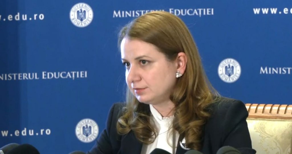 Deca a cerut Guvernului 9 miliarde de lei pentru a putea plăti salariile, bursele și transportul elevilor navetiști