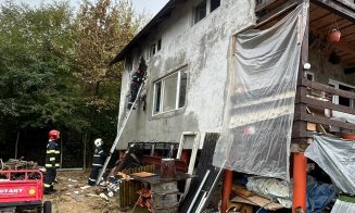 Incendiu într-o comună din Cluj. Cabană cuprinsă de flăcări