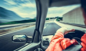 Ce a pățit un șofer care a fost prins cu viteza de 248 de kilometri pe oră pe un drum expres din România