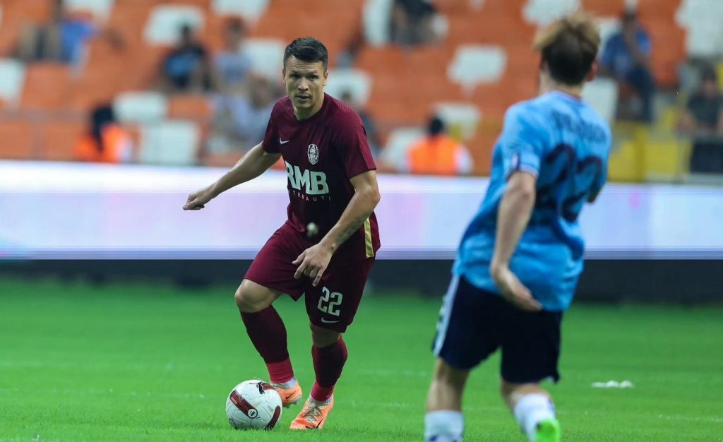 Konoplyanka a revenit pe teren după două luni. Mandorlini: "Ne poate ajuta dacă este bine din punct de vedere fizic"