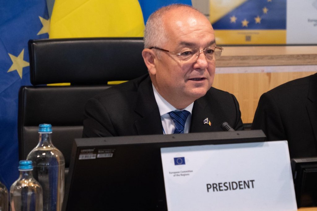 Dă Clujul pe  Bruxelles? Primarul Boc, luat în calcul de PNL pentru a deschide lista la europarlamentare / Rareş Bogdan va candida pentru un nou mandat