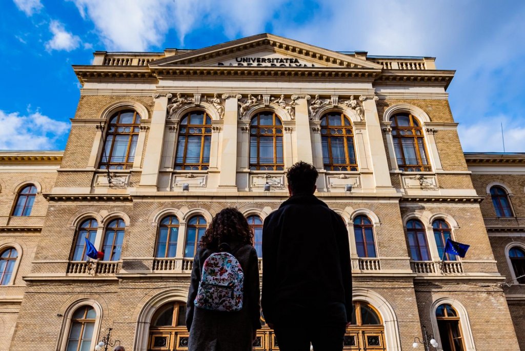 UBB Cluj a acordat peste 90 de burse private în valoare de peste 200.000 de lei