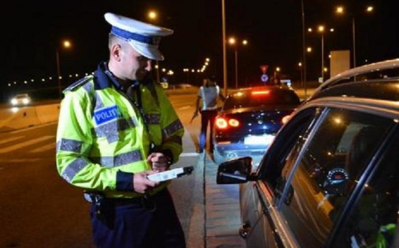 Polițiștii au luat la control drumurile din Cluj . A “plouat” cu dosare penale în weekend pentru șoferii prinși la volan beți sau drogați
