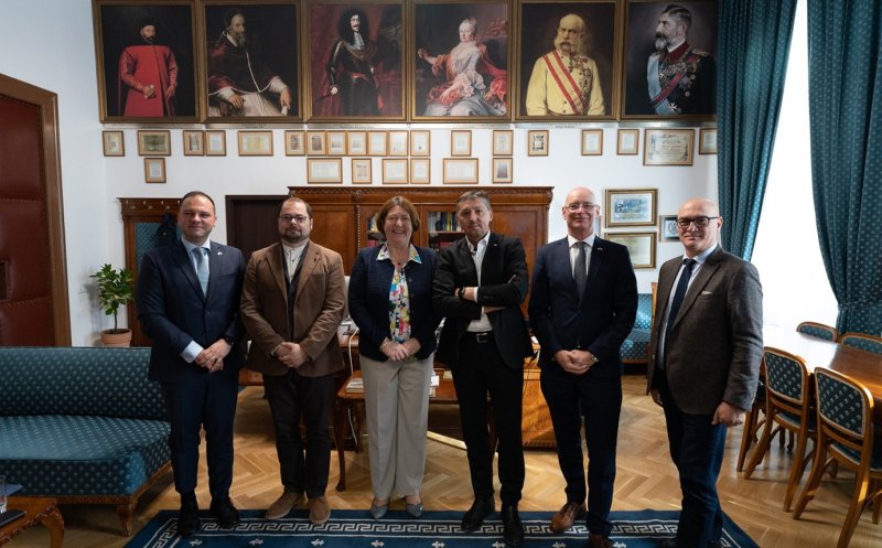 Noul ambasador al Regatului Ţărilor de Jos în România, vizită la UBB Cluj