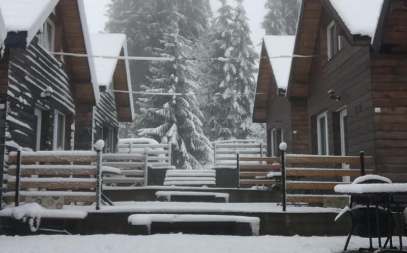 Vreme capricioasă cu ploi și zăpezi, dar și cu temperaturi de 21 de grade