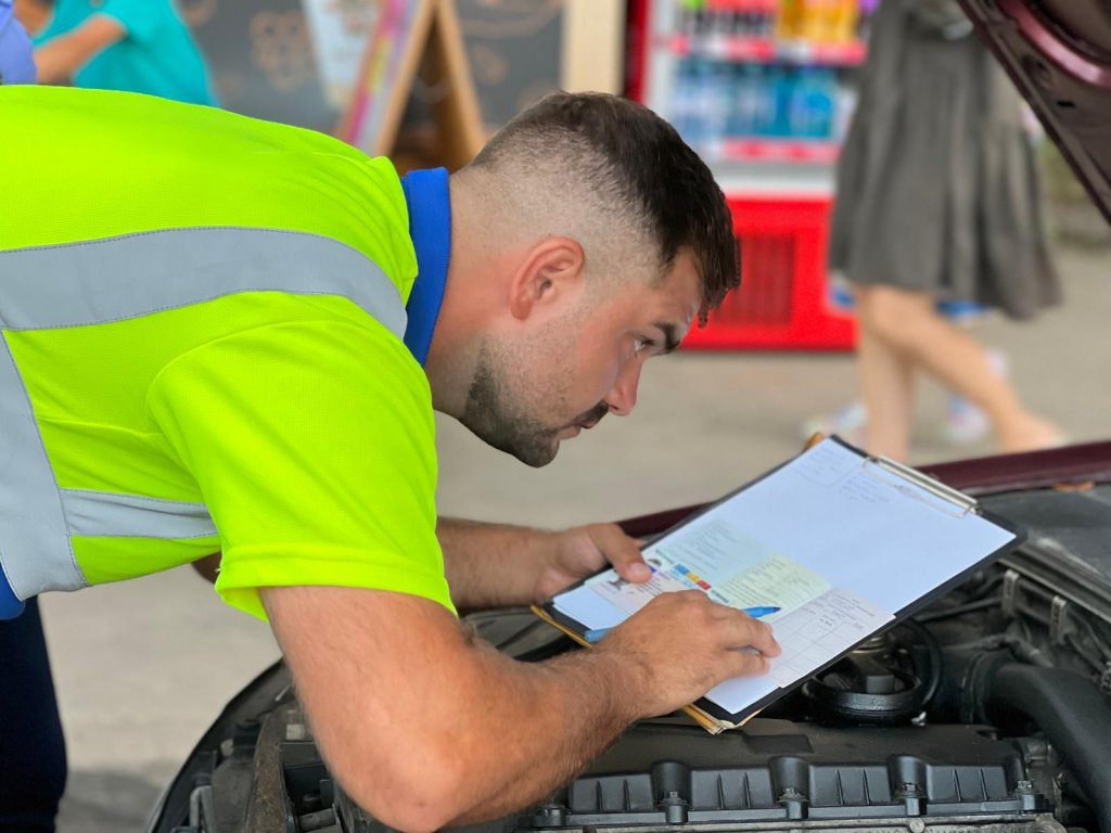 Atenție, șoferi! Reguli noi, la RAR. Operațiunile care se fac doar cu programare