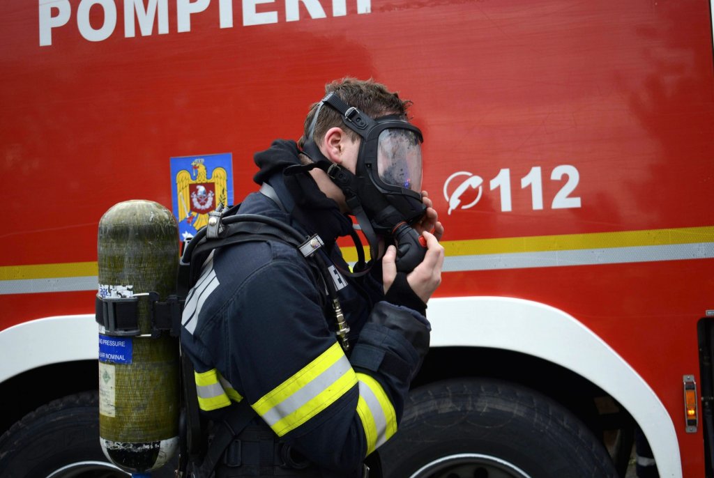 Exercițiu amplu pentru atentat cu bombă la BT Arena. Autospecialele ISU Cluj, în regim de urgență pe străzile din Cluj-Napoca, la ora 10