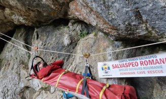 Salvamontiștii clujeni se pregătesc de sezonul de iarnă. Au participat la un amplu exercițiu regional de salvare
