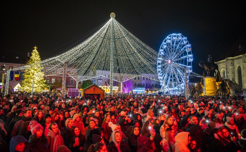 Momente magice, și aseară, la Târgul de Crăciun din Cluj-Napoca. Ce poți face astăzi pe „Planeta Crăciun”