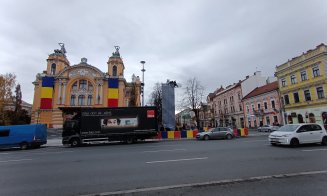 Ultimele pregătiri pentru parada de 1 Decembrie. Polițiștii clujeni fac ordine în centrul orașului și ridică mașinile