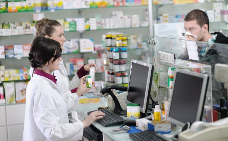 Farmaciile vor raporta zilnic datele de identificare ale pacienților cărora li se eliberează antibiotice
