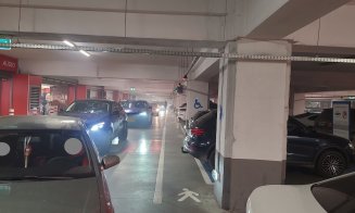 Incendiu la mall-ul din Gheorgheni. Pompierii intervin cu trei autospeciale / S-a închis hypermaket-ul, iar clienții au fost evacuați