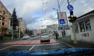 ”Cu ochii larg închiși!” la volan, pe Câmpului, în Mănăștur / "E jale acolo" / "Ăla de pe contrasens a paralizat"