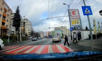 ”Cu ochii larg închiși!” la volan, pe Câmpului, în Mănăștur / "E jale acolo" / "Ăla de pe contrasens a paralizat"