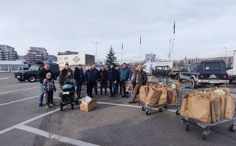 Moș Crăciun a ajuns mai repede într-o comună din Cluj. 23 de familii nevoiașe au primit cadouri
