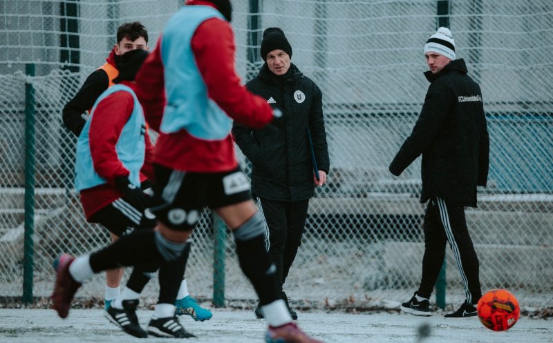 Sabău mută presiunea pe CFR înainte de Derby-ul Clujului: "Îi putem considera favoriți, au prima șansă"
