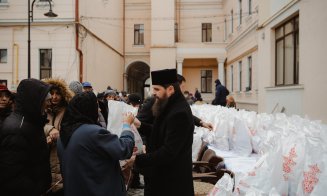 Bucurie de Crăciun: 400 de pachete cu alimente, oferite familiilor nevoiașe din Pata Rât și Turda