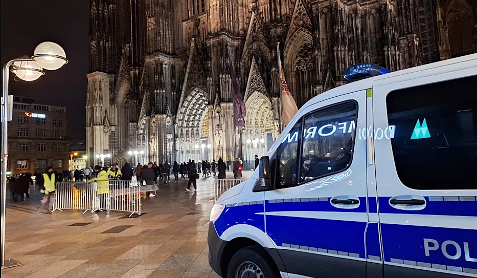 Alertă teroristă în mai multe oraşe din Europa. Catedrală evacuată sâmbătă seara