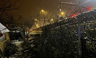 ACCIDENT în Cluj-Napoca. A zburat cu maşina de pe Traian Vuia, în Groapă / 3 victime, la spital