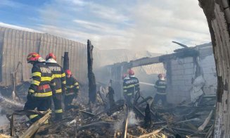 Tragedia de la „Ferma Dacilor”. A șasea victimă carbonizată a fost scoasă din pensiunea mistuită de incendiu