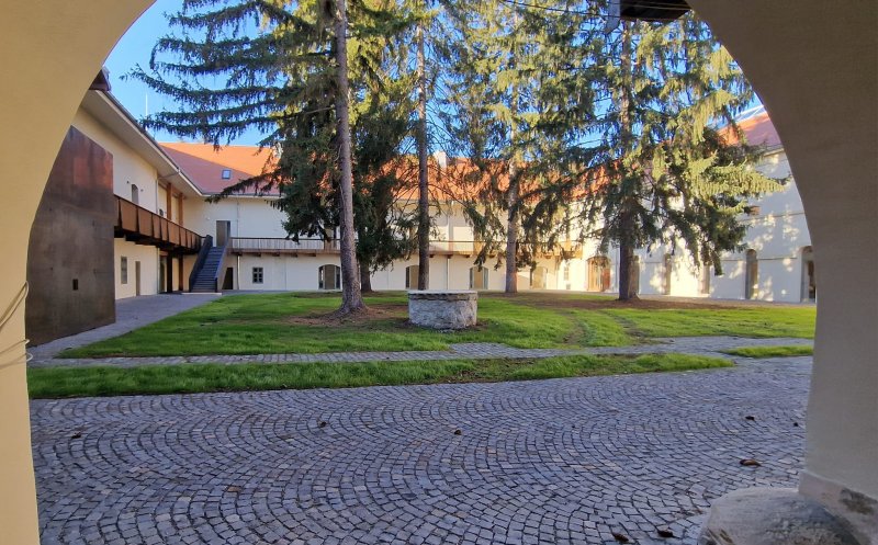 Arhitectul șef al Clujului, laude pentru cel mai nou castel reabilitat din județ / Imagini din interior + scurt istoric