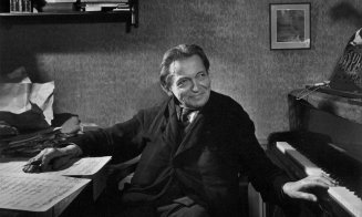 Prima întâlnire a lui Enescu la Cluj s-a produs după Marea Unire: ''Timp de un sfert de oră întreaga sală aplaudând l-a chemat la rampă''