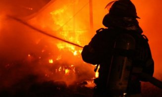 Cauza INCENDIULUI din Iara: Se repetă povestea cu izolarea necorespunzătoare a coşului de fum