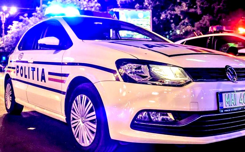 ACCIDENT pe DN1, în judeţul Cluj. A ajuns la spital după un viraj fără asigurare pe linia continuă