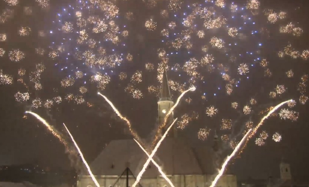 Mica Unire: Foc spectaculos de artificii pe cerul Clujului
