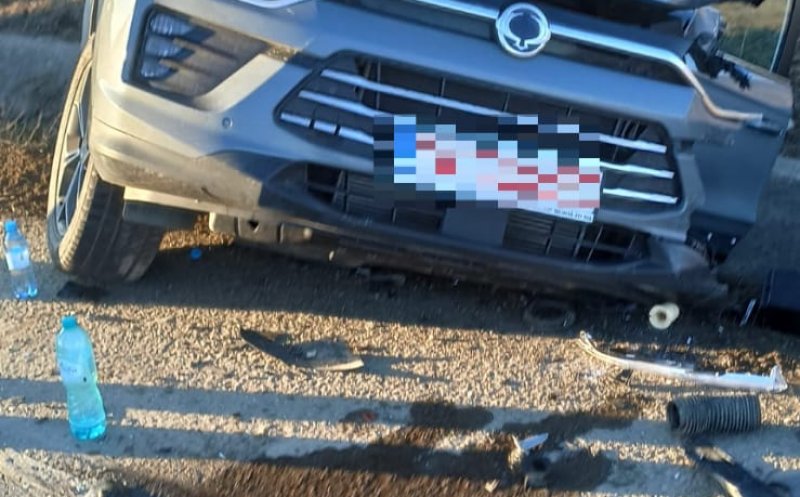 ACCIDENT pe Bulevardul Muncii. Se intervine la fața locului/ Două persoane au fost rănite