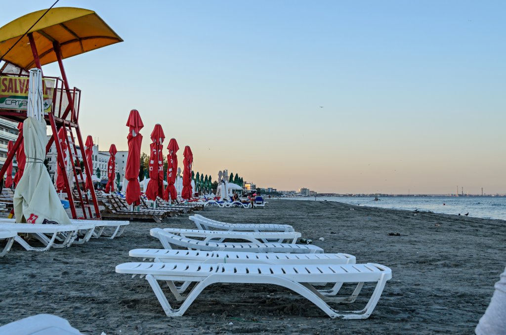 „Apele Române” anunță o licitație pentru plajele neatribuite de pe litoralul românesc. Unde sunt cele mai multe „libere”