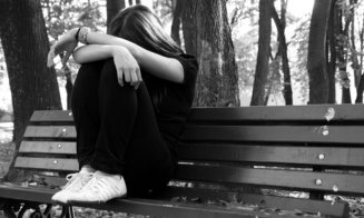 Campanie pentru sănătatea mintală a tinerilor. Raport: 33% dintre adolescenţii români se simt trişti de mai multe ori pe săptămână