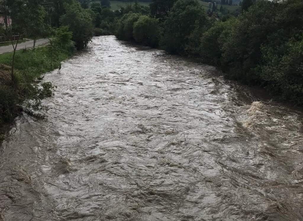 Alertă hidrologică! COD GALBEN de inundații pe râuri, în județul Cluj