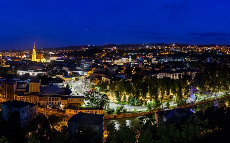 Cluj-Napoca, în topul celor mai romantice oraşe din ţară. Suma plătită de un clujean îndrăgostit pentru un buchet de flori