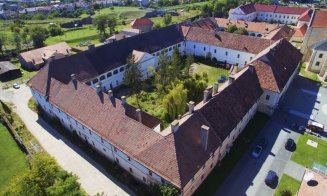 Palatul Principilor din Transilvania și-a deschis în premieră ușile. Este vechi de 6 secole și aici a locuit Mihai Viteazul