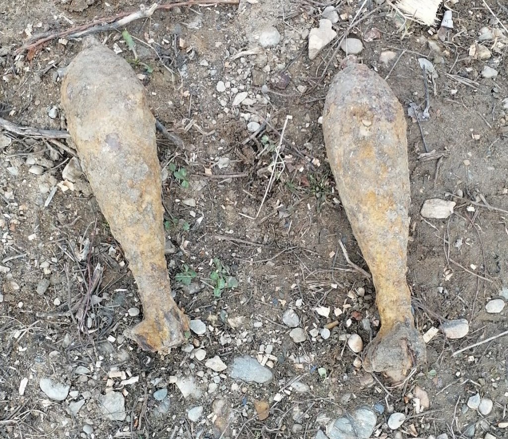 Bombe de aruncător din al Doilea Război Mondial, descoperite într-un sat din Cluj