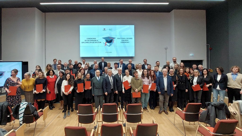 Universitatea Tehnică din Cluj-Napoca celebrează excelența academică. Ceremonia de decernare a Diplomelor de Doctor