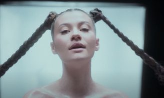 Povestea piesei Macarena, spusă chiar de Erika Isac: ”Am vrut să transmit nimic mai mult decât știrile pe care le văd la televizor ”