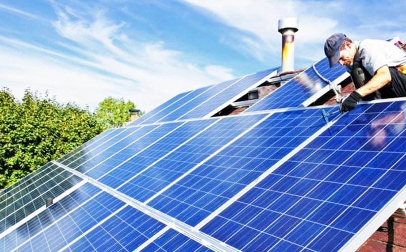 Casa Verde Fotovoltaice: Noi liste cu dosare aprobate. Câți oameni au primit OK-ul de la AFM pentru panouri solare