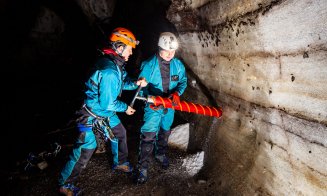 Atelier de cercetare în paleoclimatologie într-o peșteră din Apuseni. Au participat specialiști din România și alte opt ţări